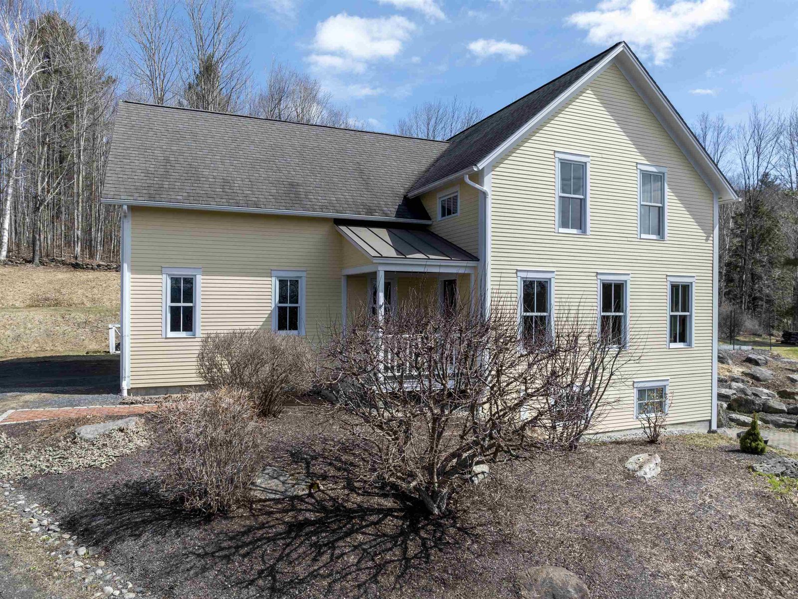 588 Loomis Highlands