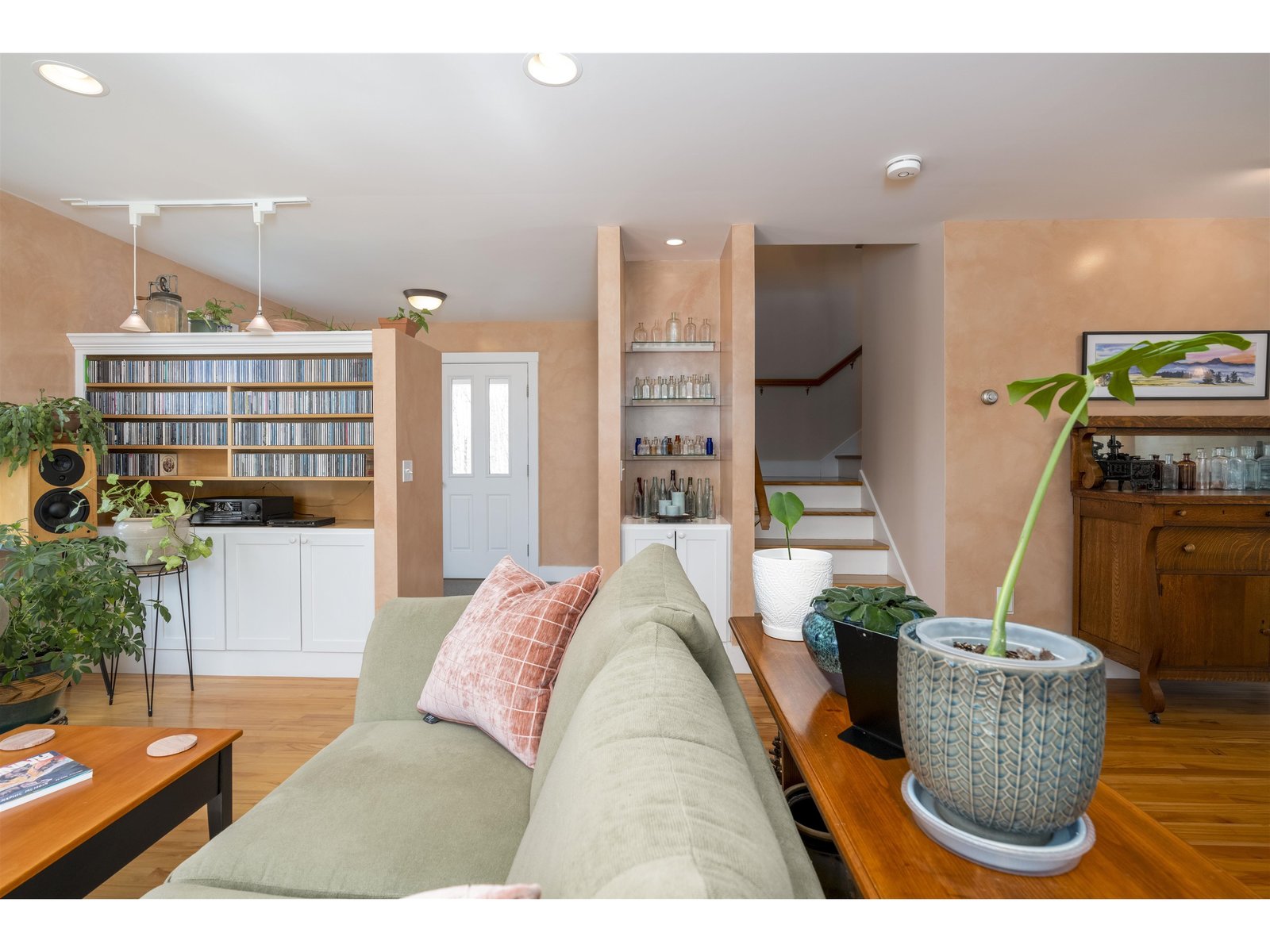 588 Loomis Highlands
