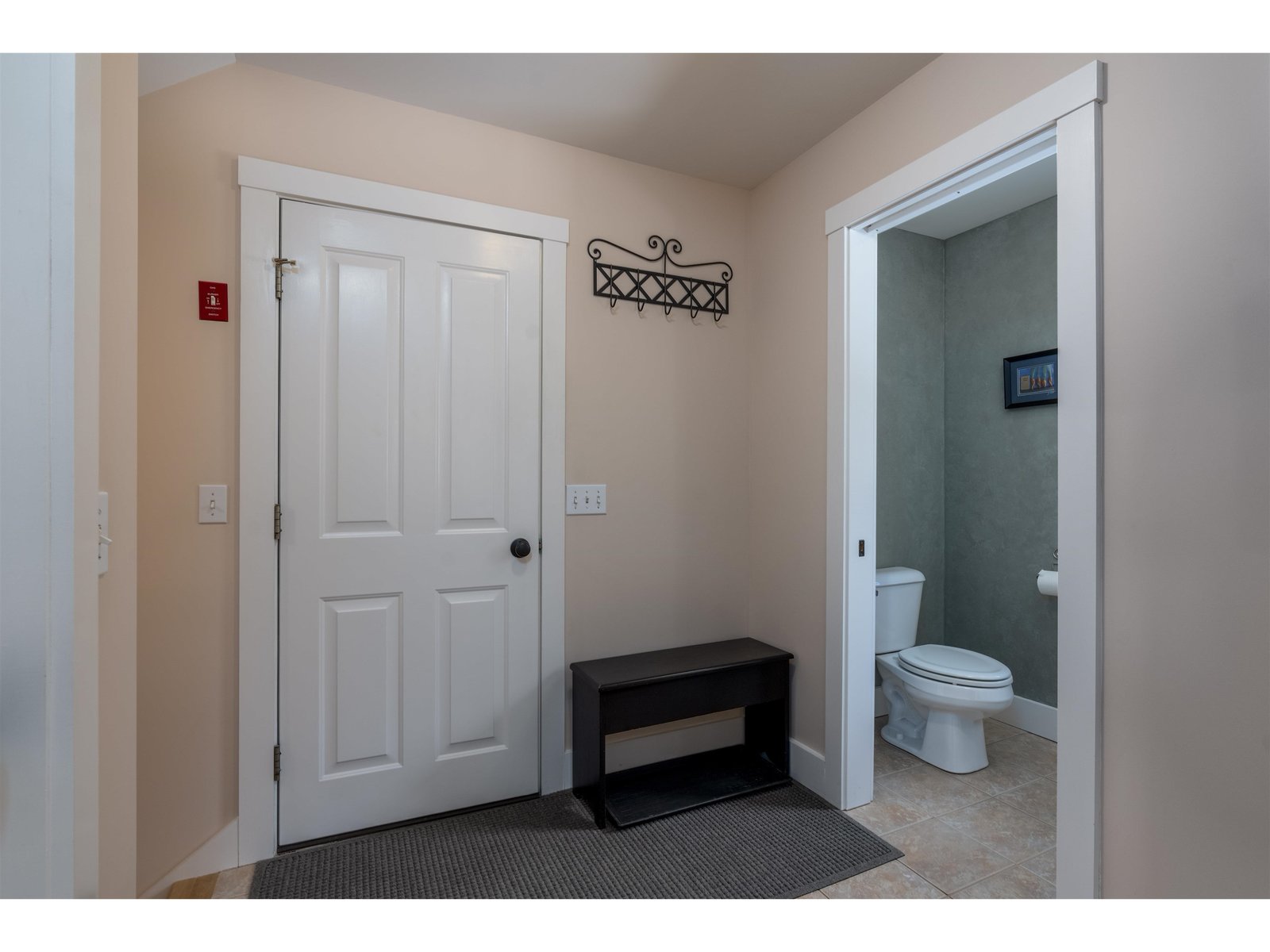 588 Loomis Highlands