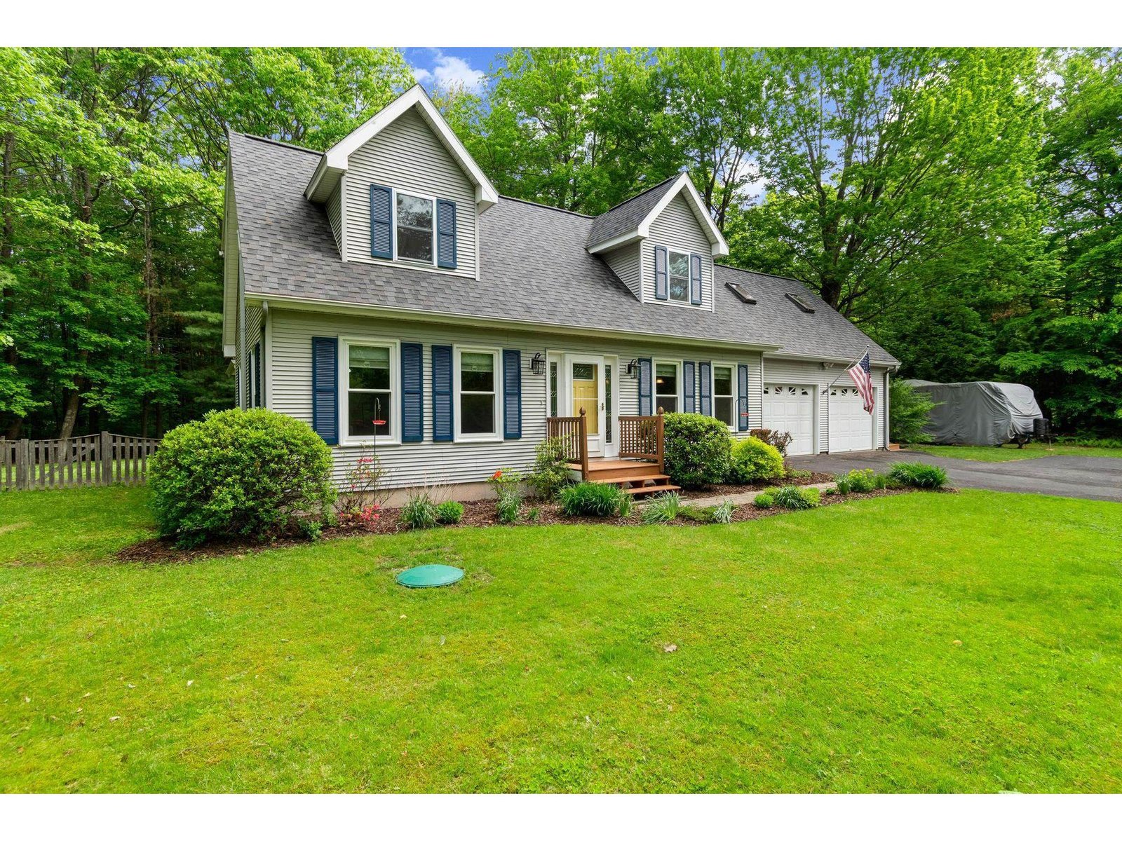 588 Waller Road