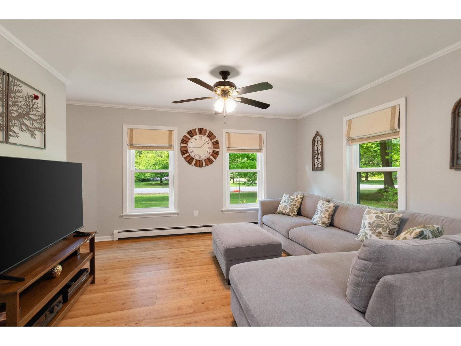 588 Waller Road