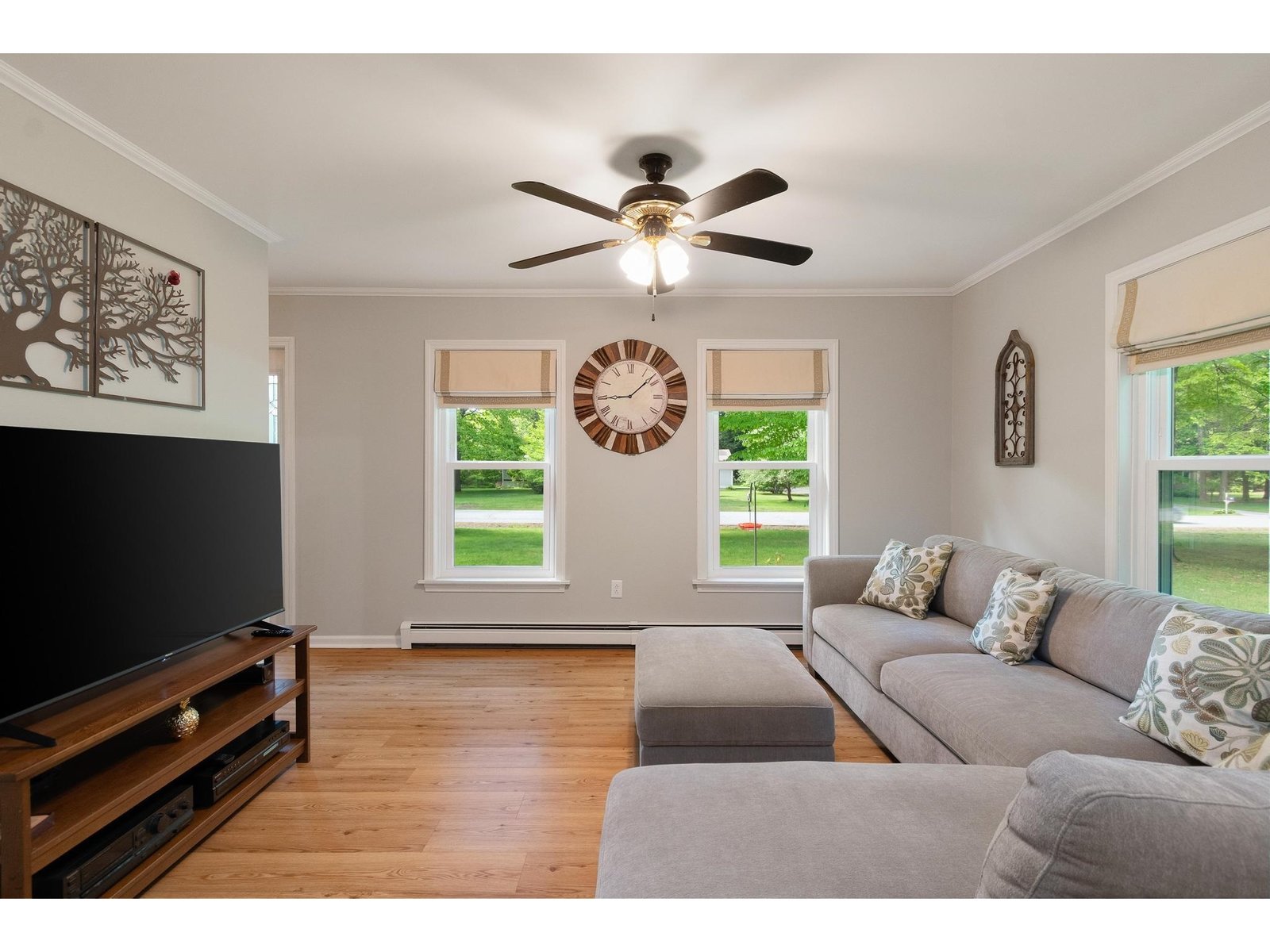 588 Waller Road