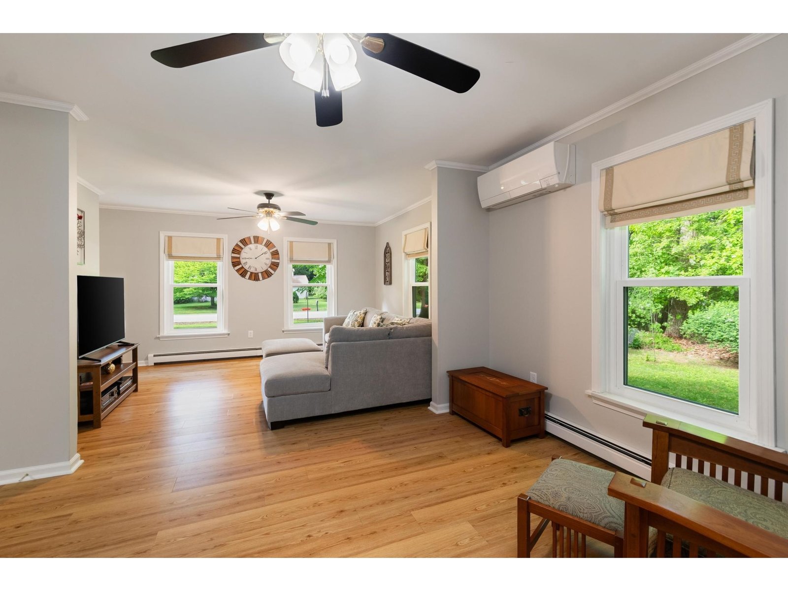 588 Waller Road