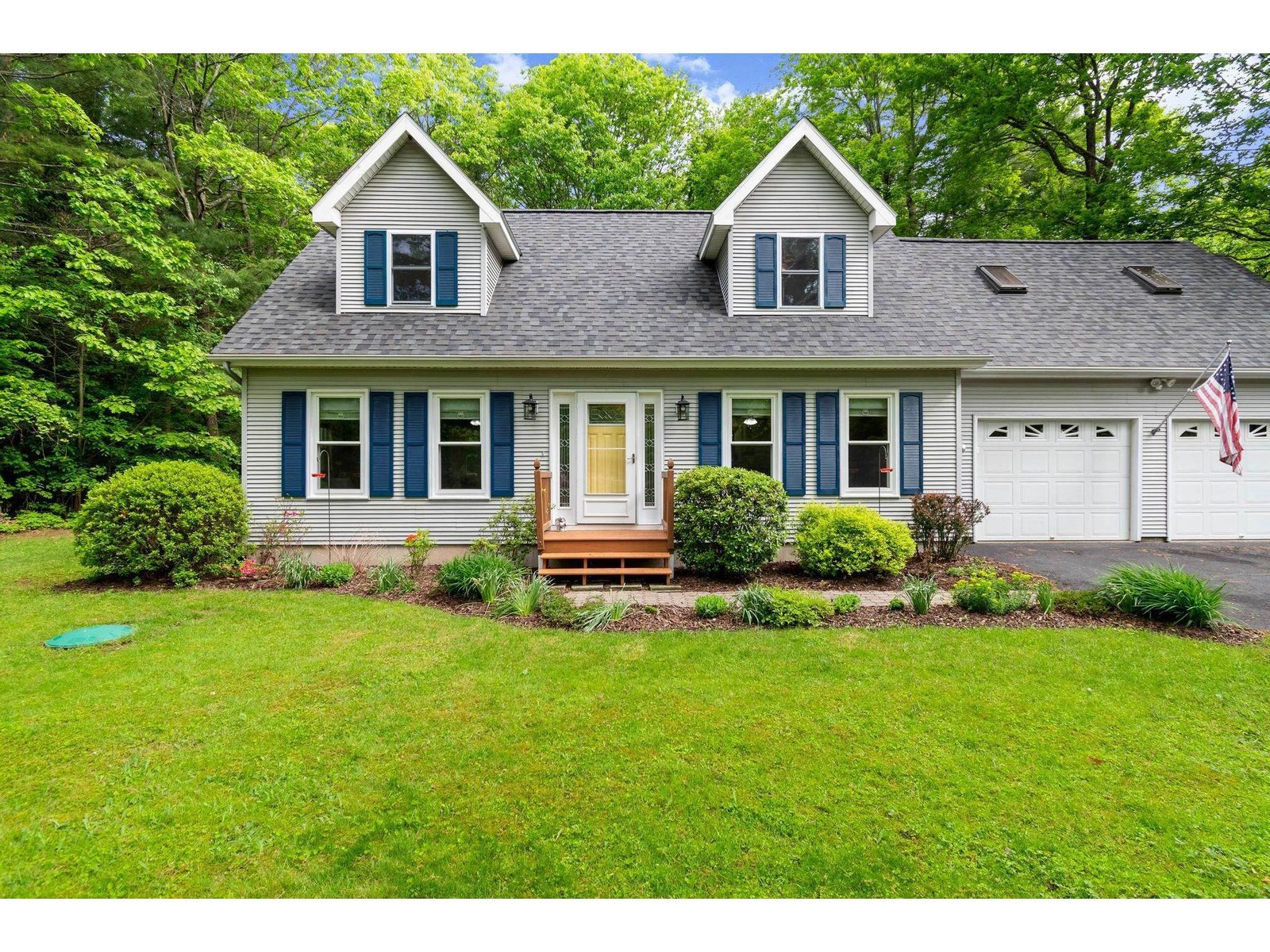 588 Waller Road