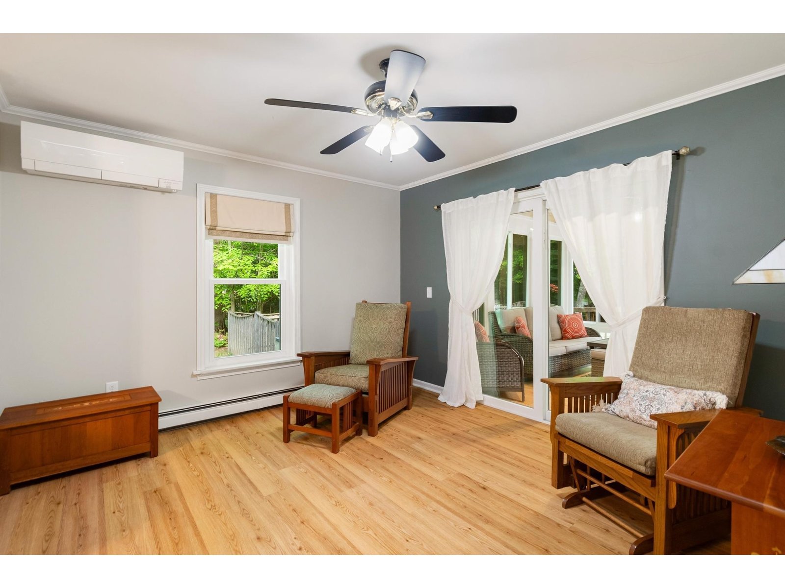 588 Waller Road