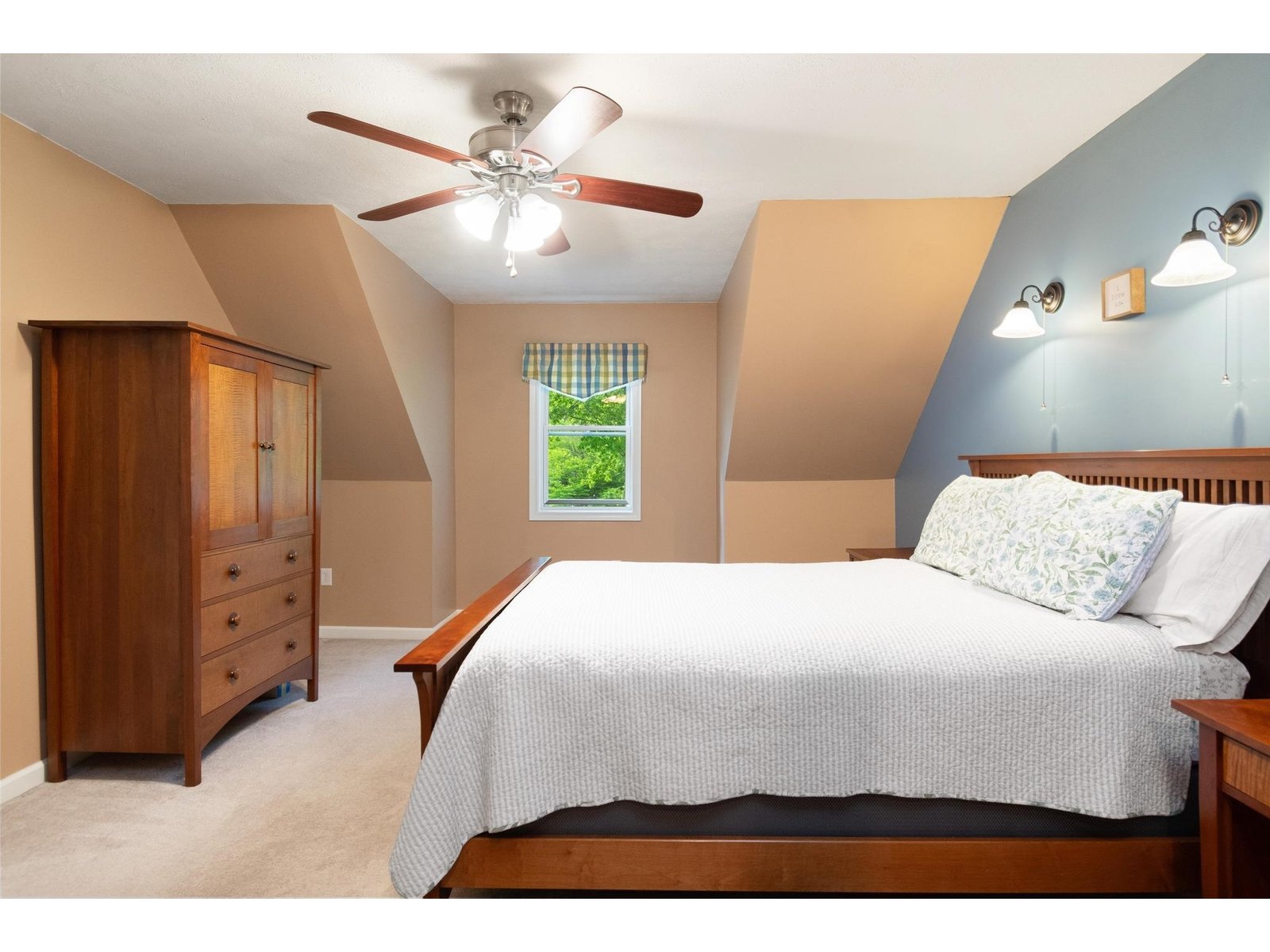 588 Waller Road