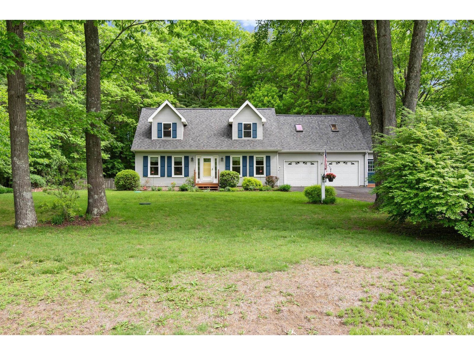 588 Waller Road