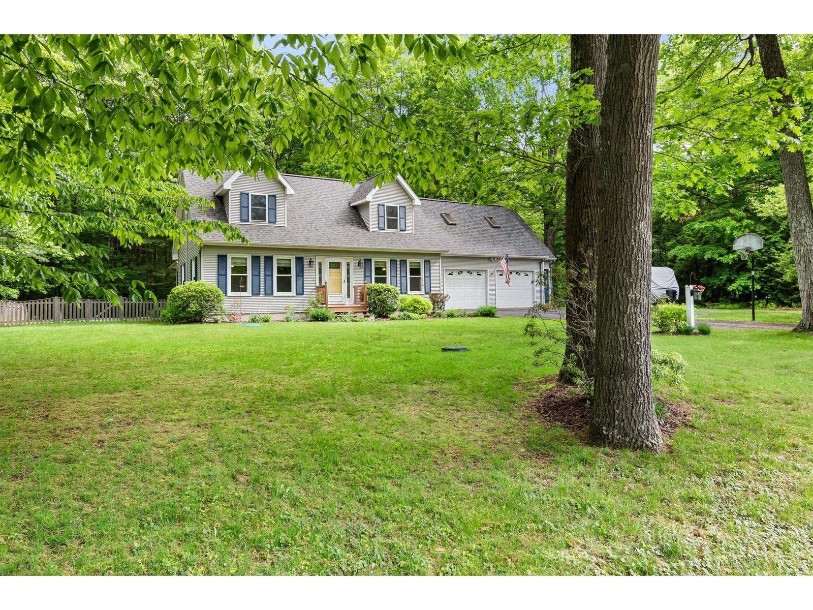 588 Waller Road