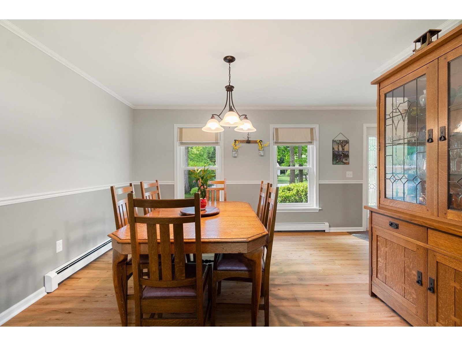 588 Waller Road
