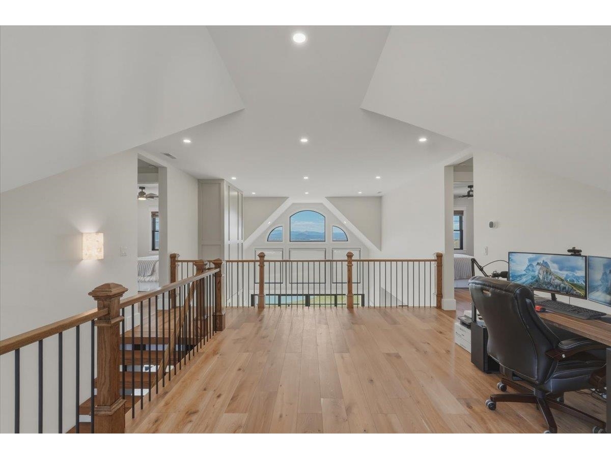 5880 Mt Philo Road