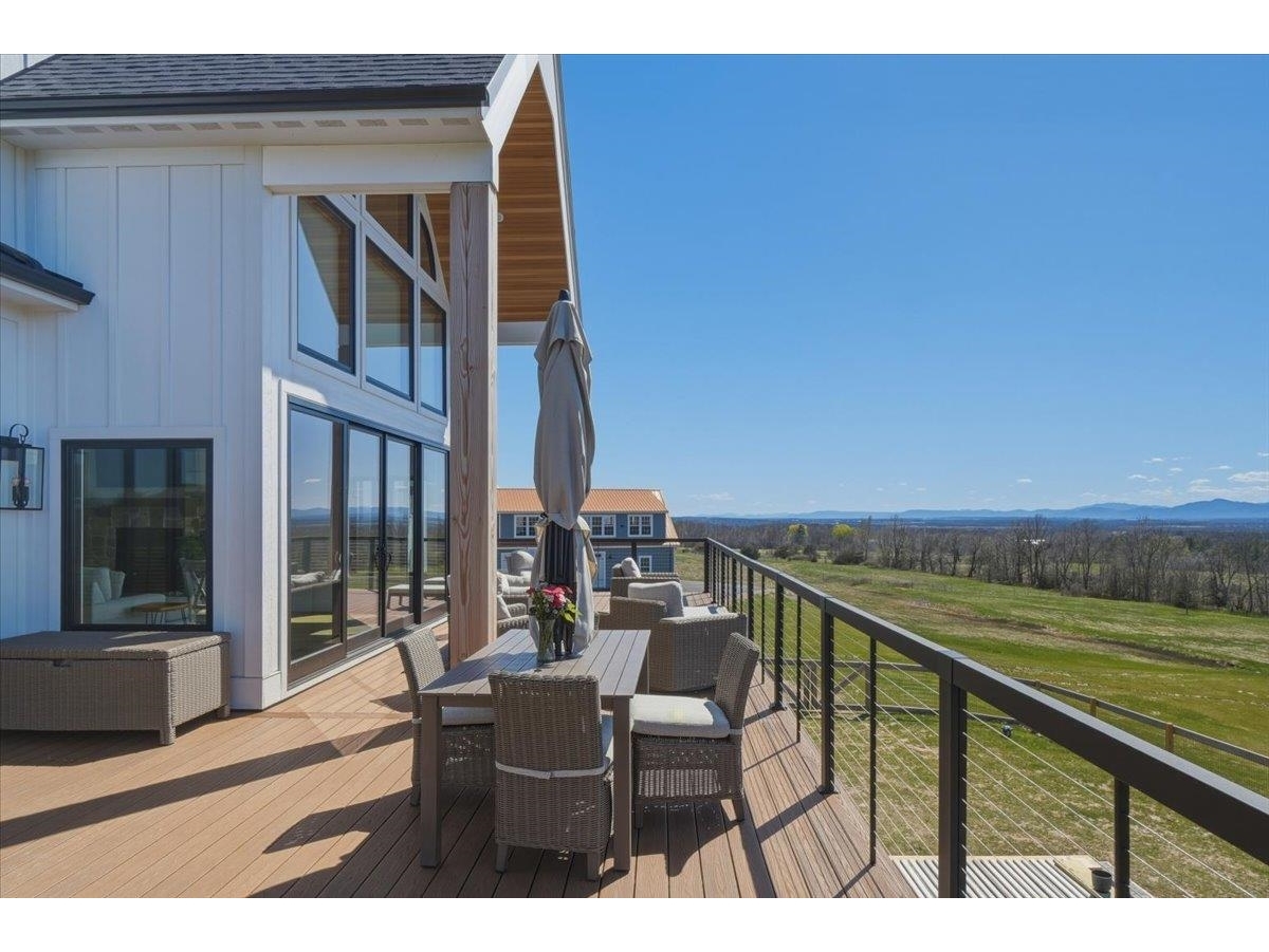 5880 Mt Philo Road