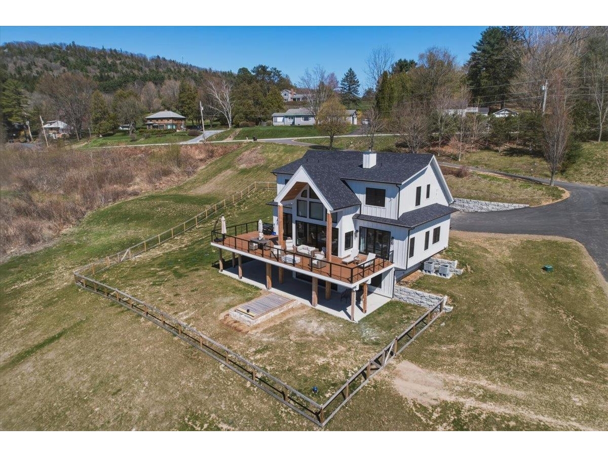 5880 Mt Philo Road
