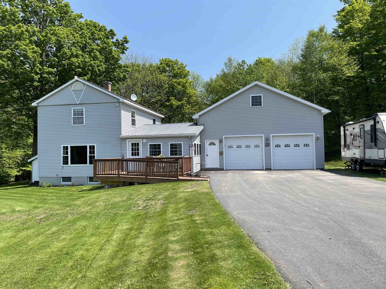 5883 Airport Road