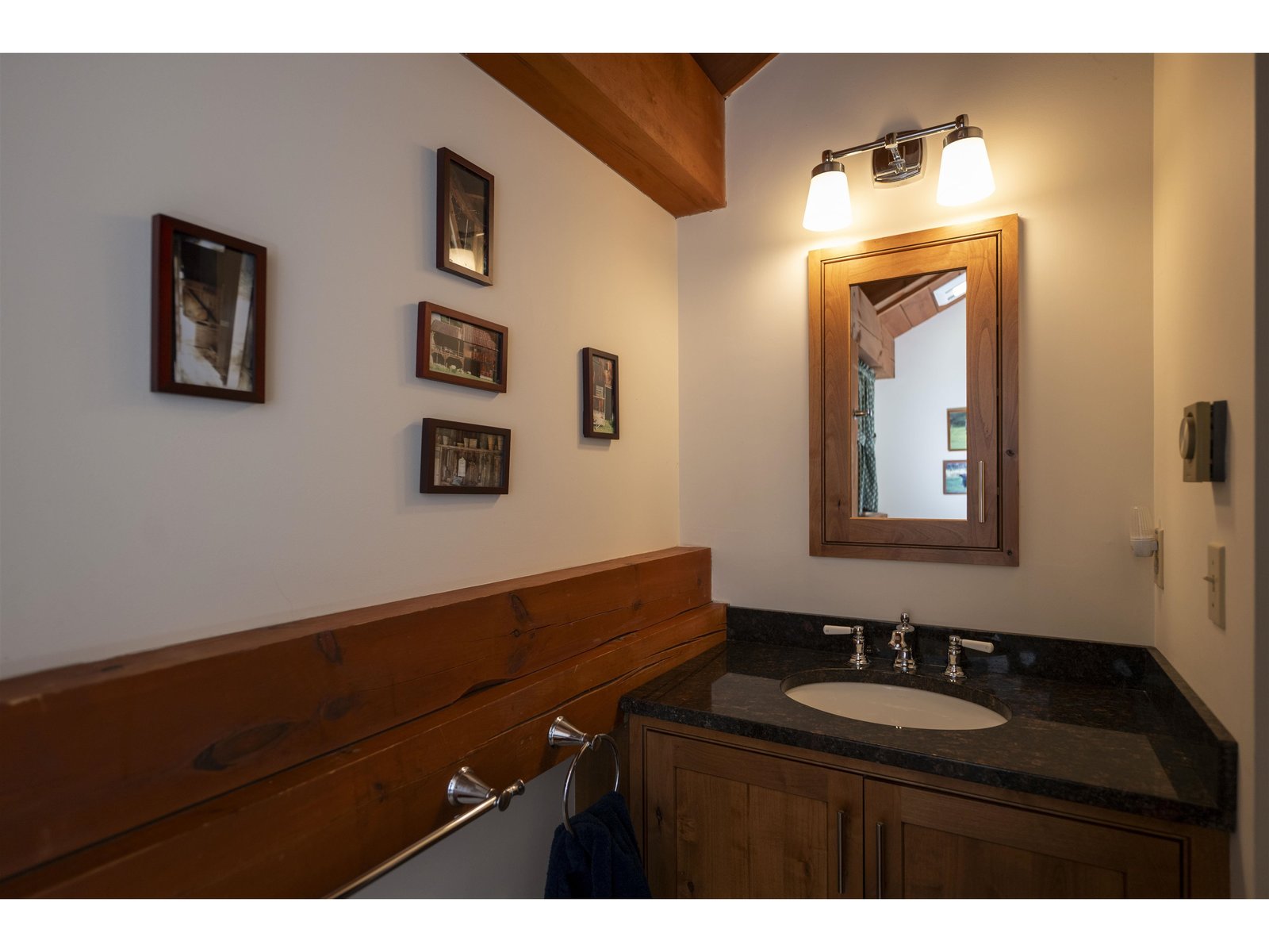 589 Fairbanks Turn