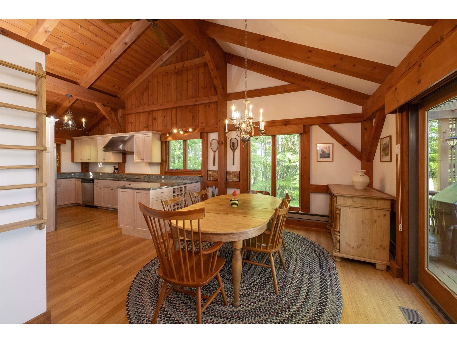 589 Fairbanks Turn