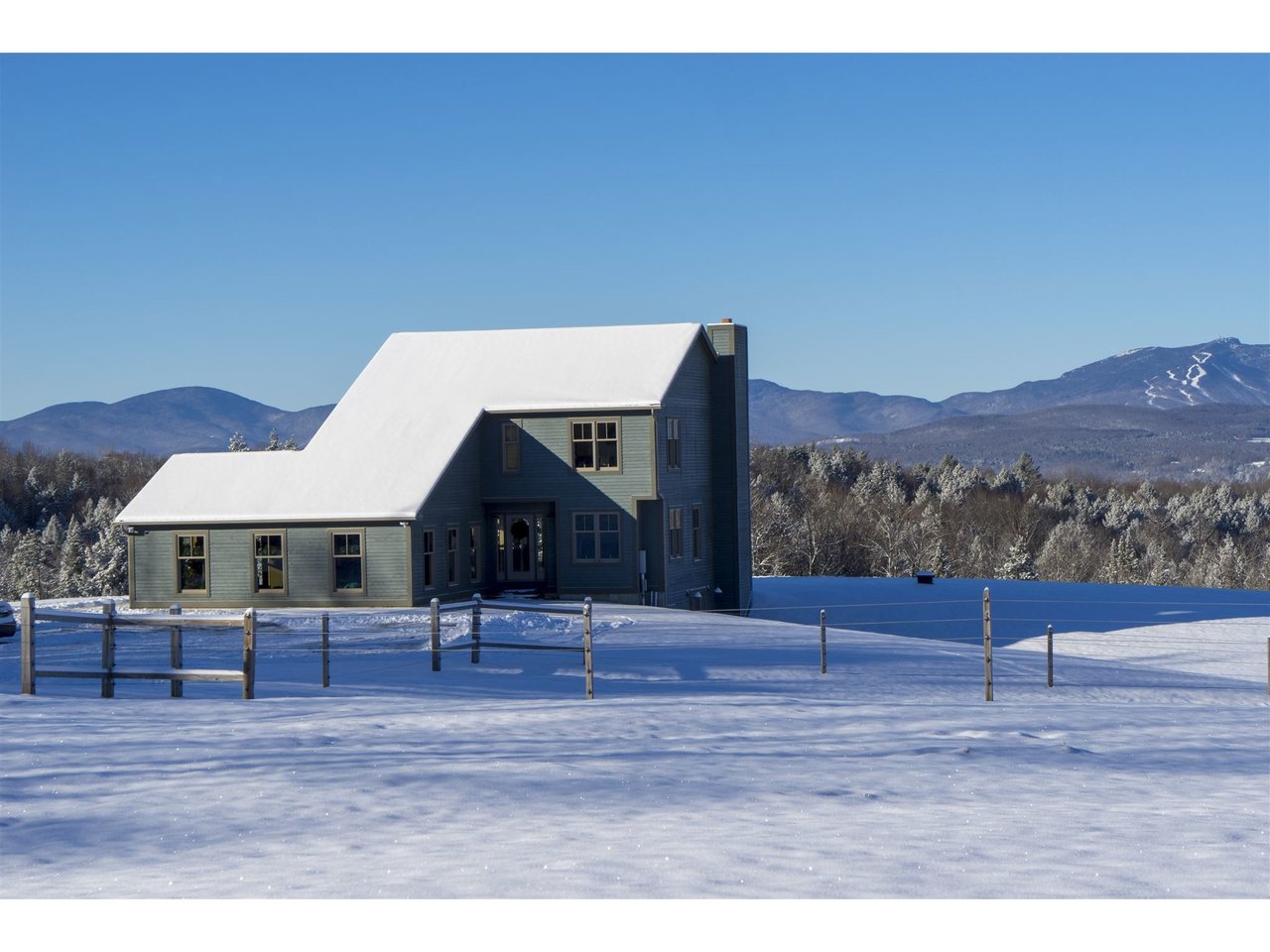 589 Leahy Road