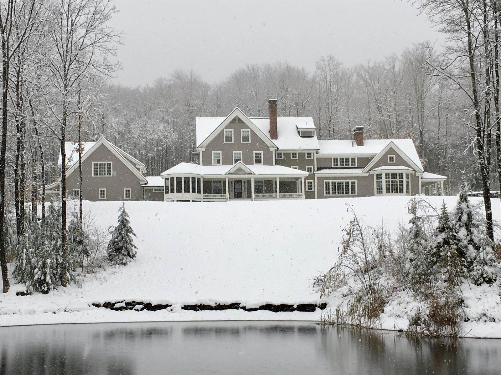 5893 Stage Road