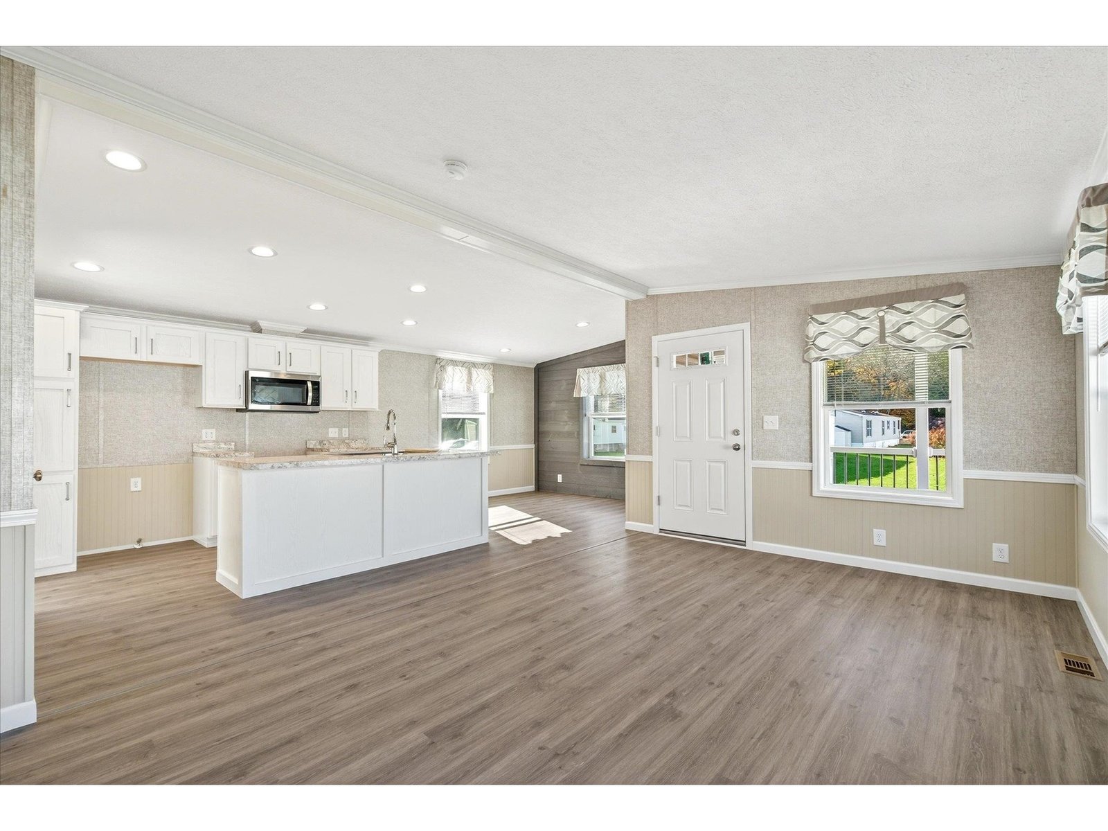 59 Crossing Manor Drive