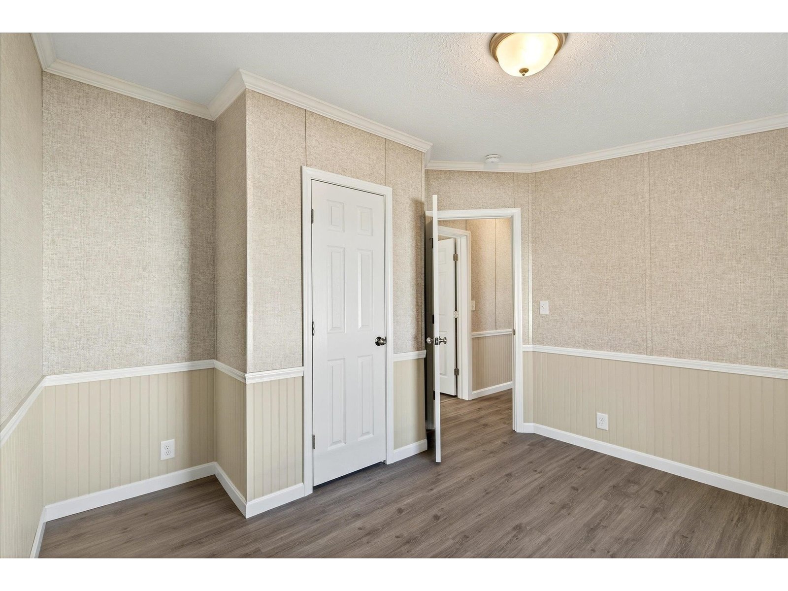 59 Crossing Manor Drive