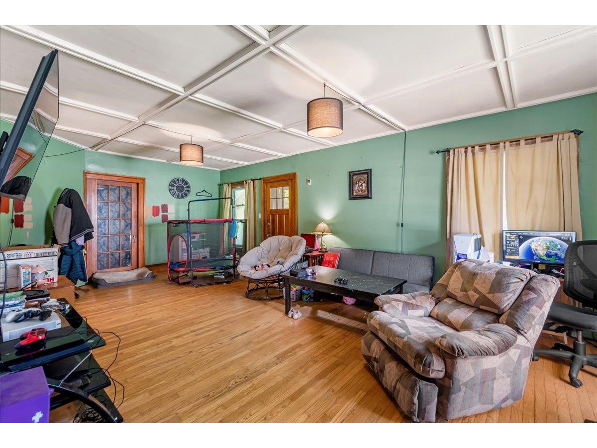 59 Intervale Avenue