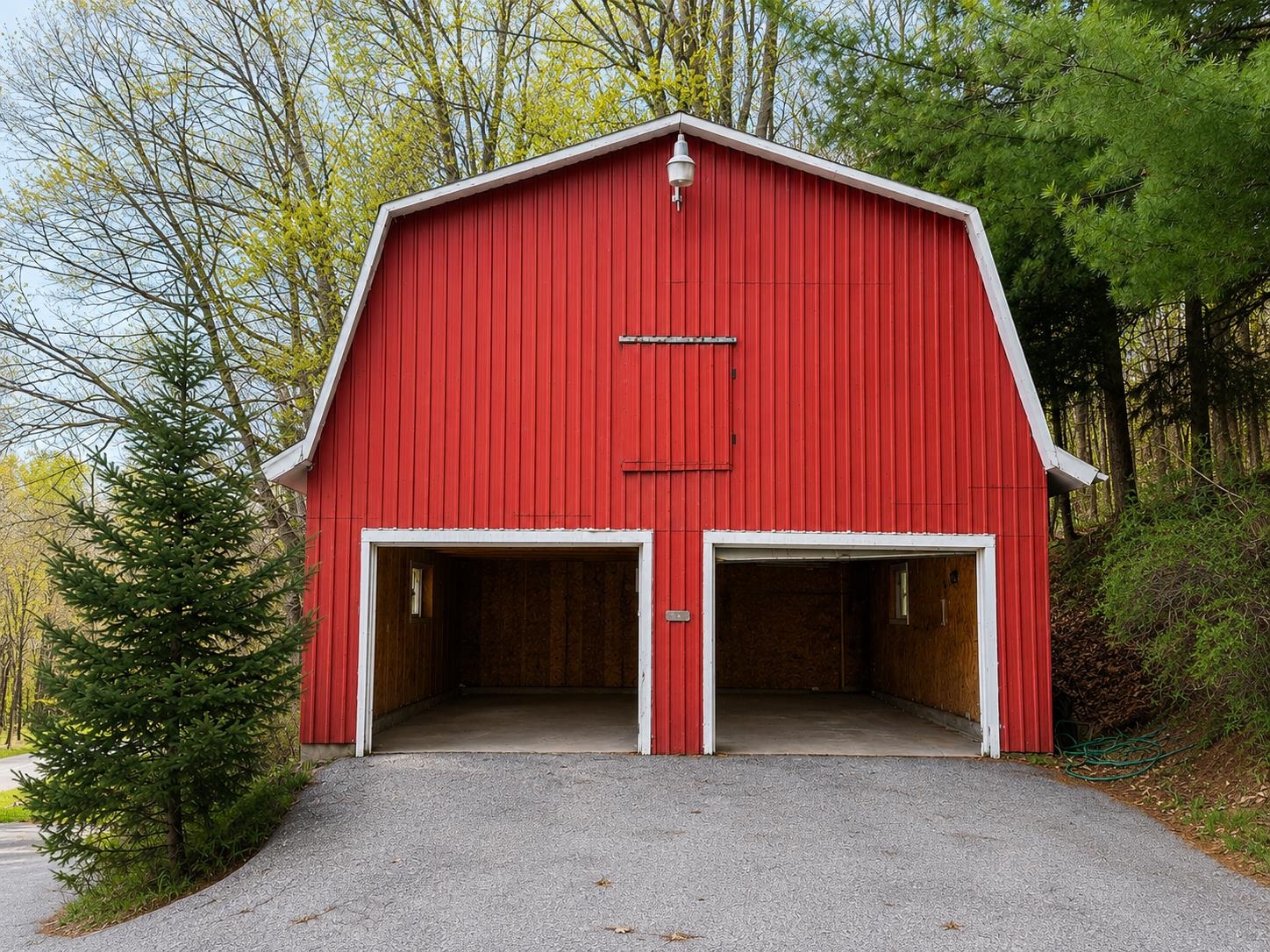 591 Sweet Hollow Road