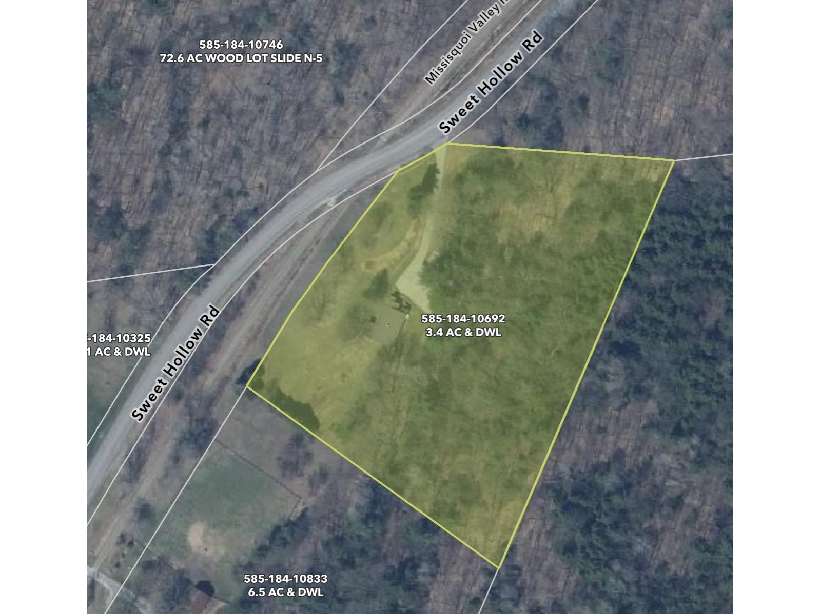 591 Sweet Hollow Road