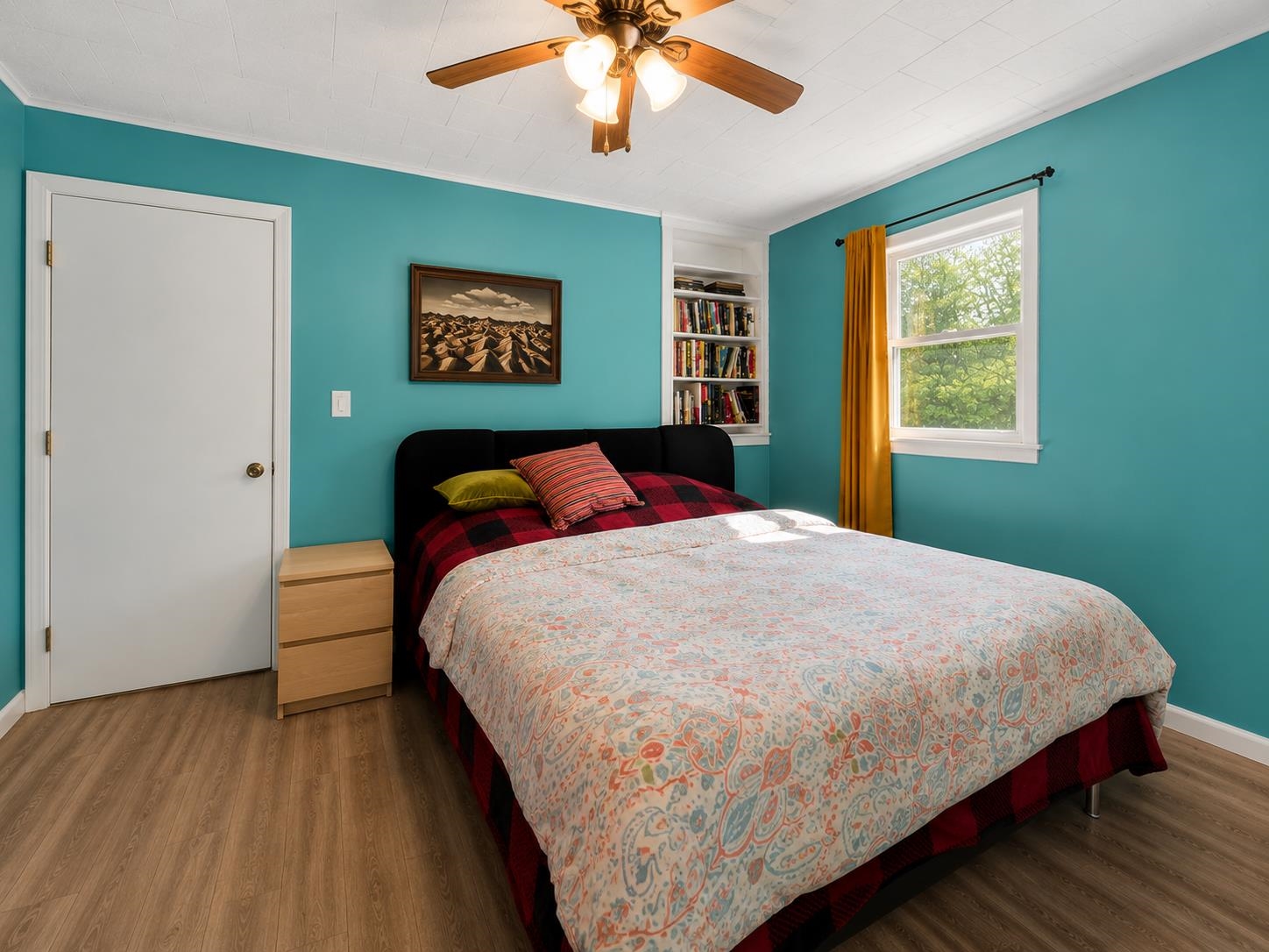 591 Sweet Hollow Road
