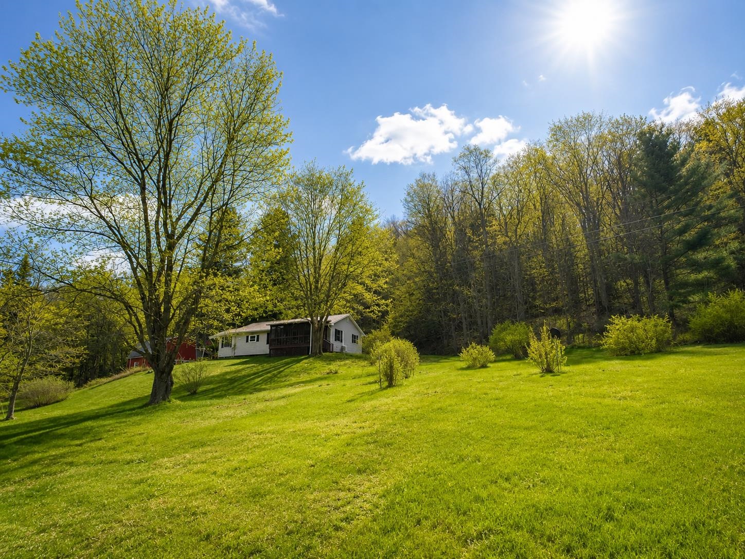 591 Sweet Hollow Road