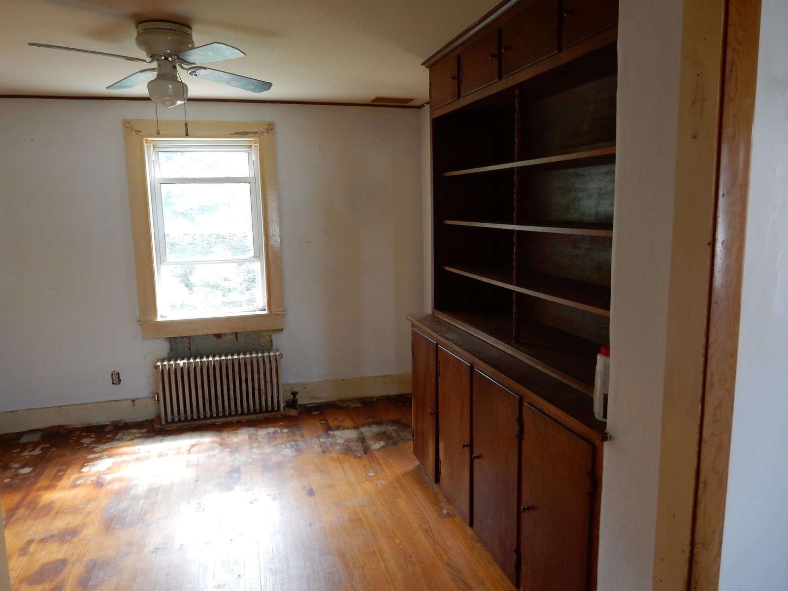 594 E Main Street