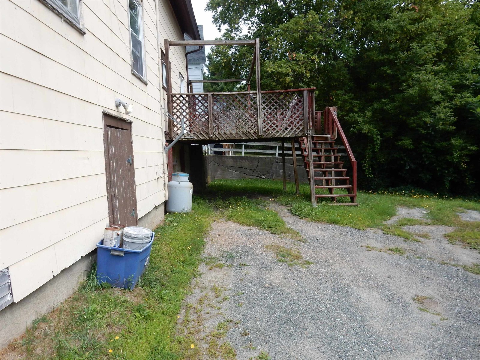594 E Main Street