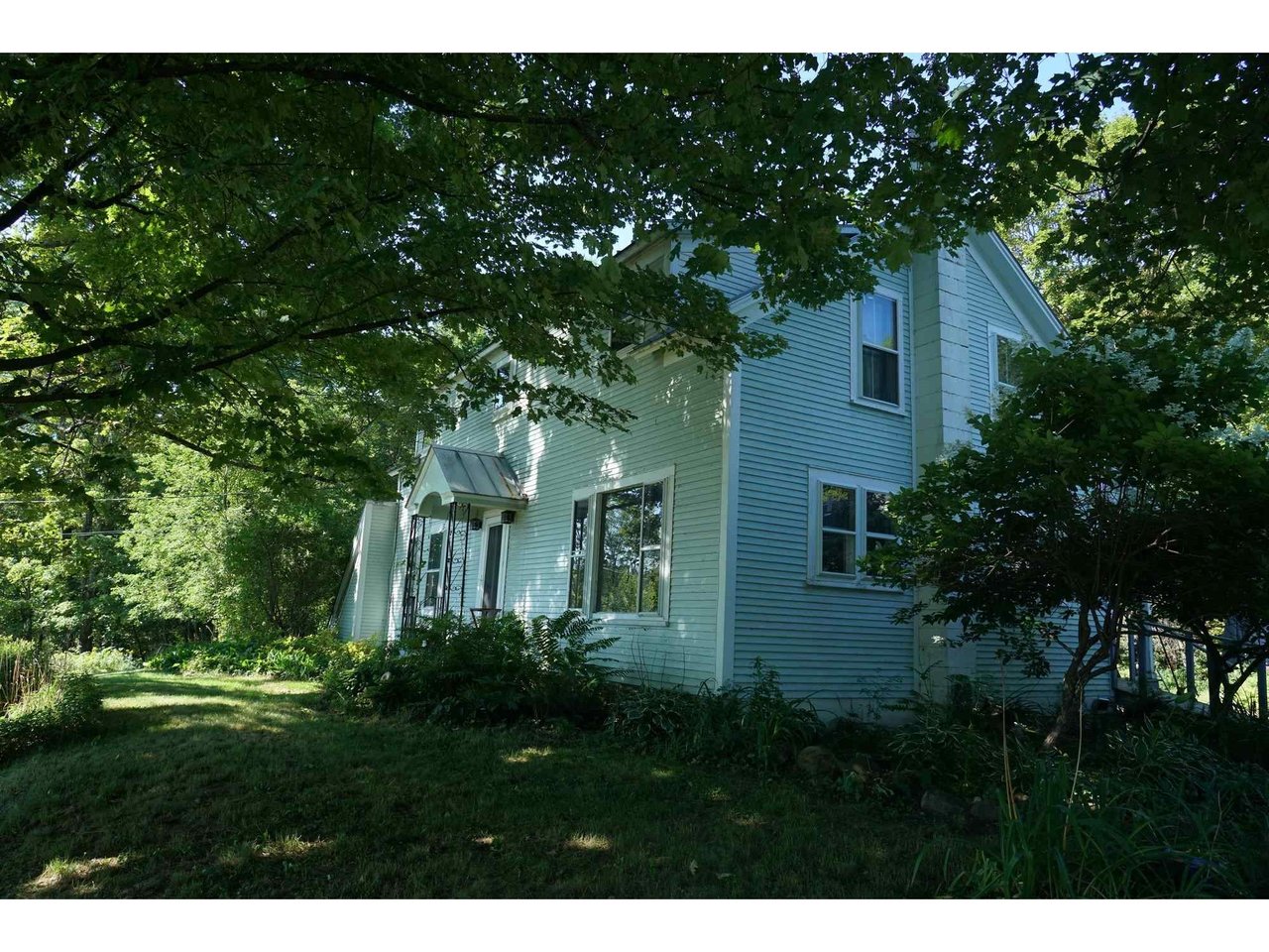 595 Brazier Road