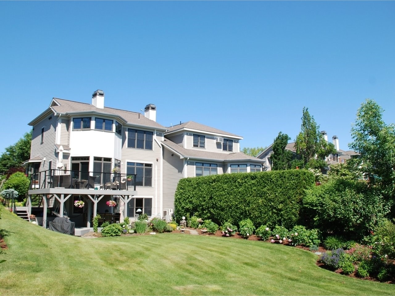 596 Golf Course Road