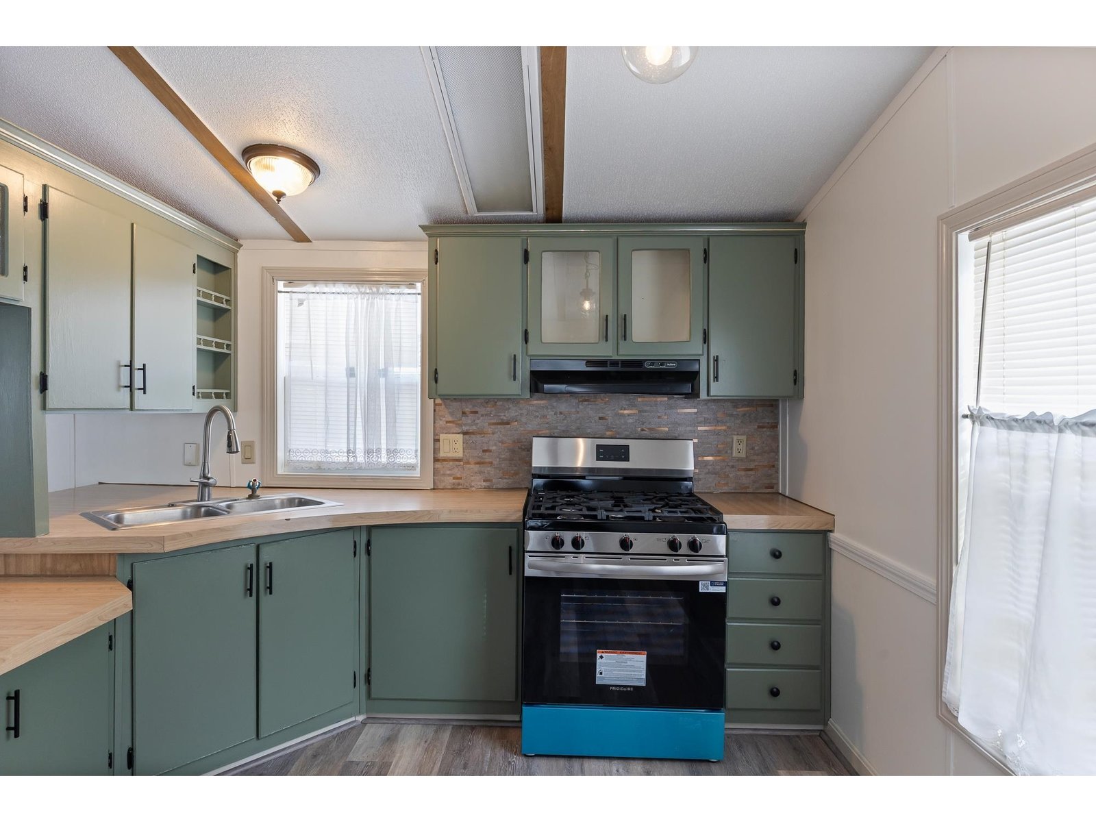 596 South Barre Road, Unit 10