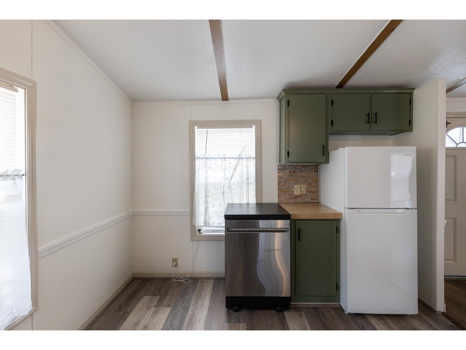 596 South Barre Road, Unit 10