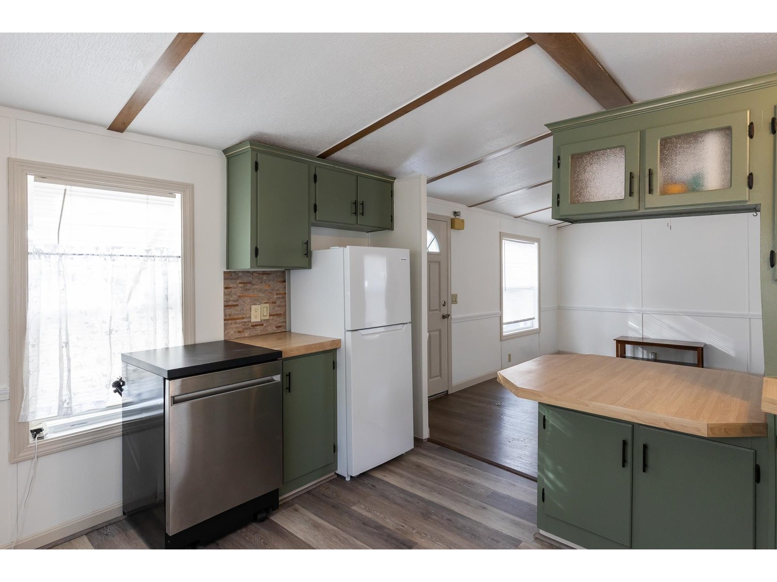 596 South Barre Road, Unit 10