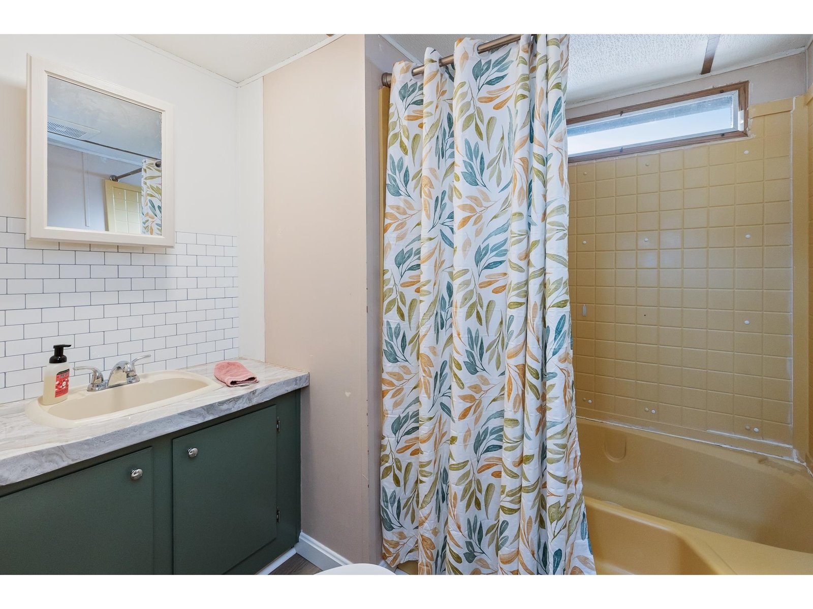 596 South Barre Road, Unit 10