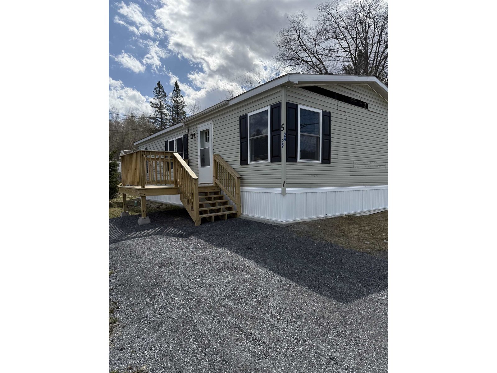 596 South Barre Road, Unit 5