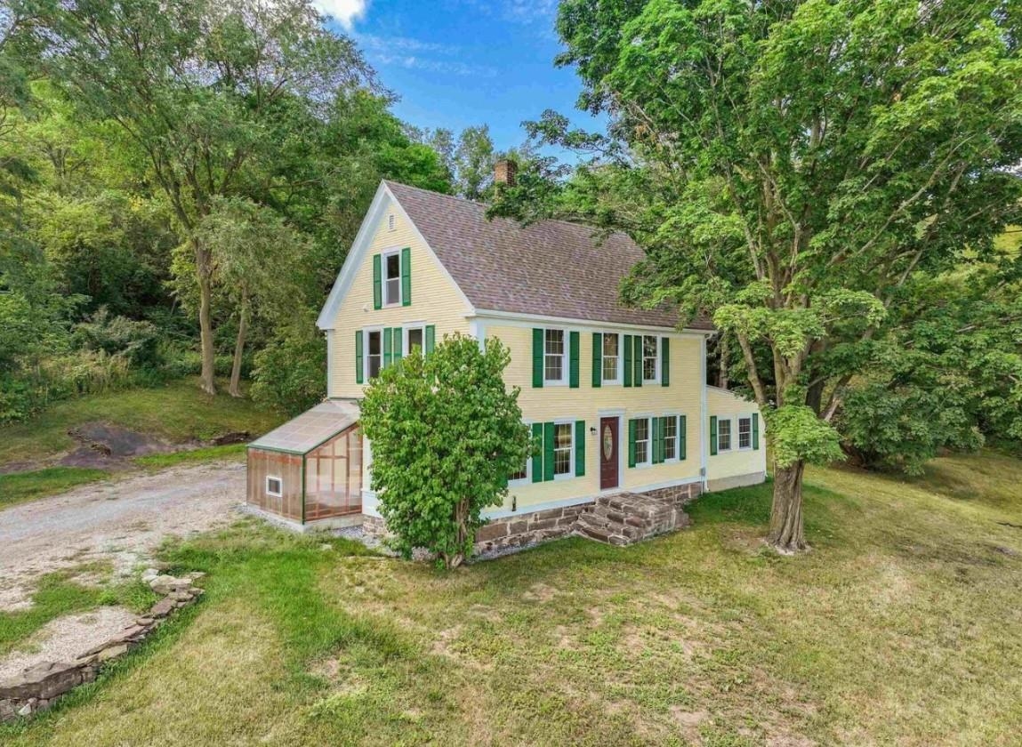 5971 Snake Mountain Road, Weybridge