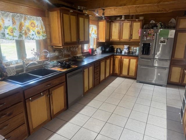 599 Collinsville Road
