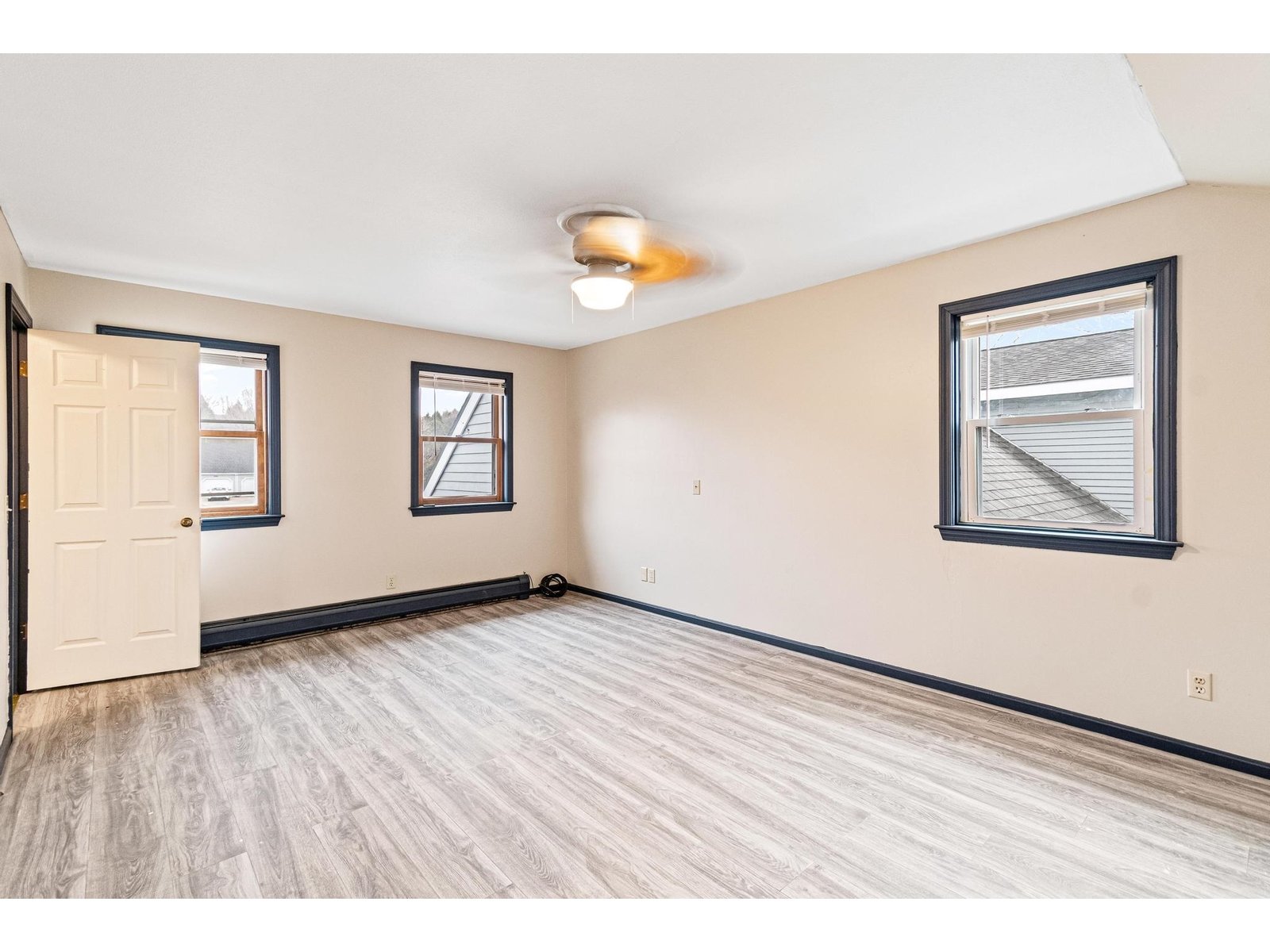 2nd Floor: Bedroom #2