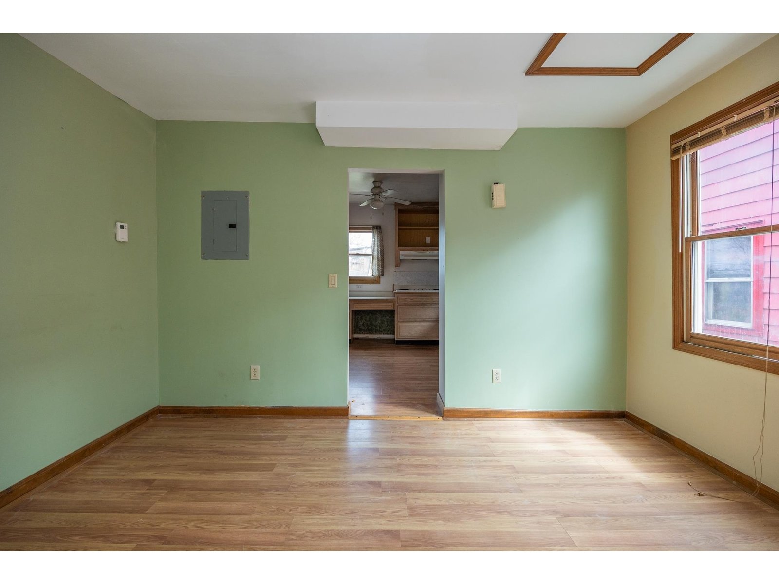 6-8 Decatur Street