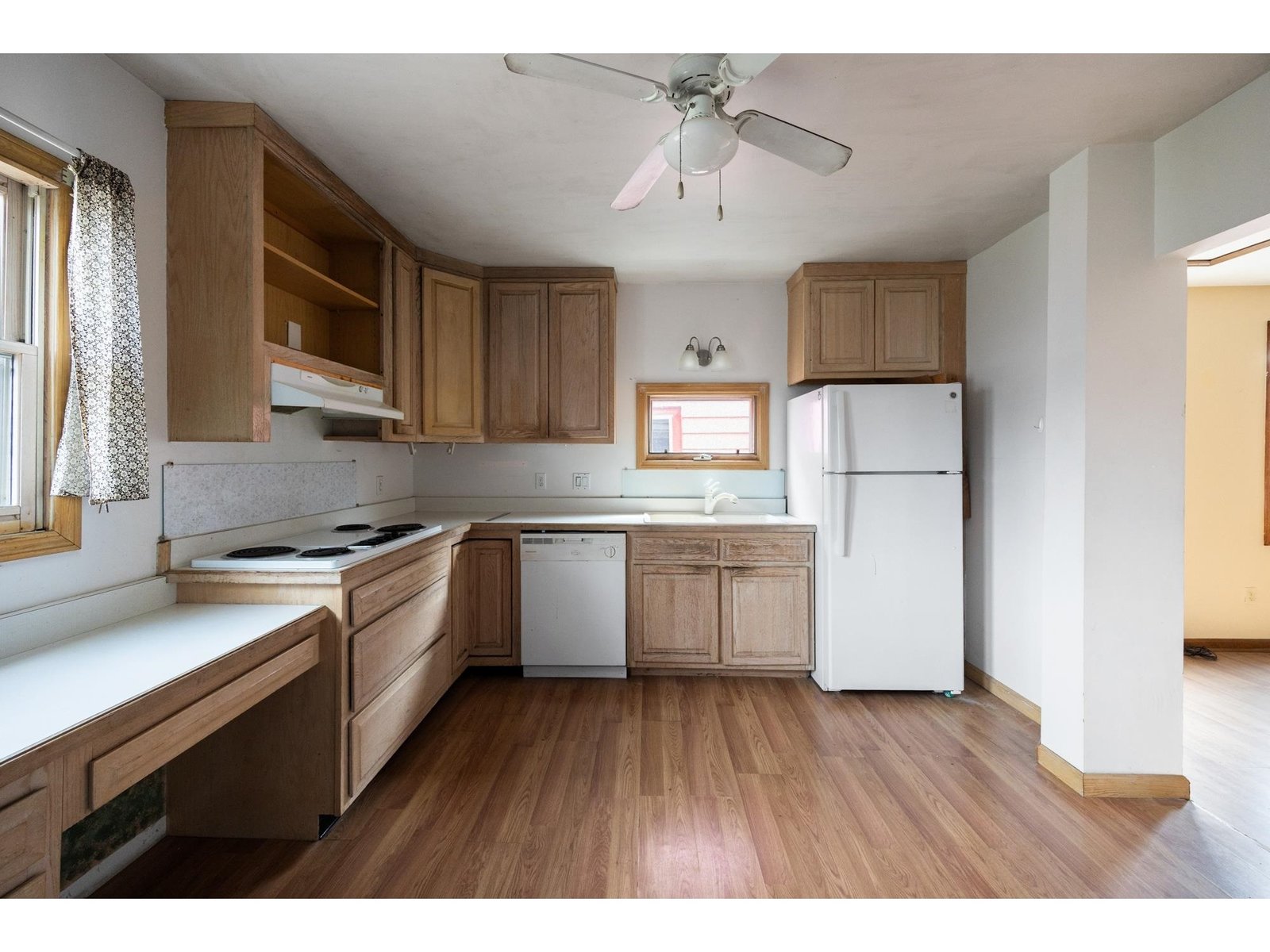 6-8 Decatur Street