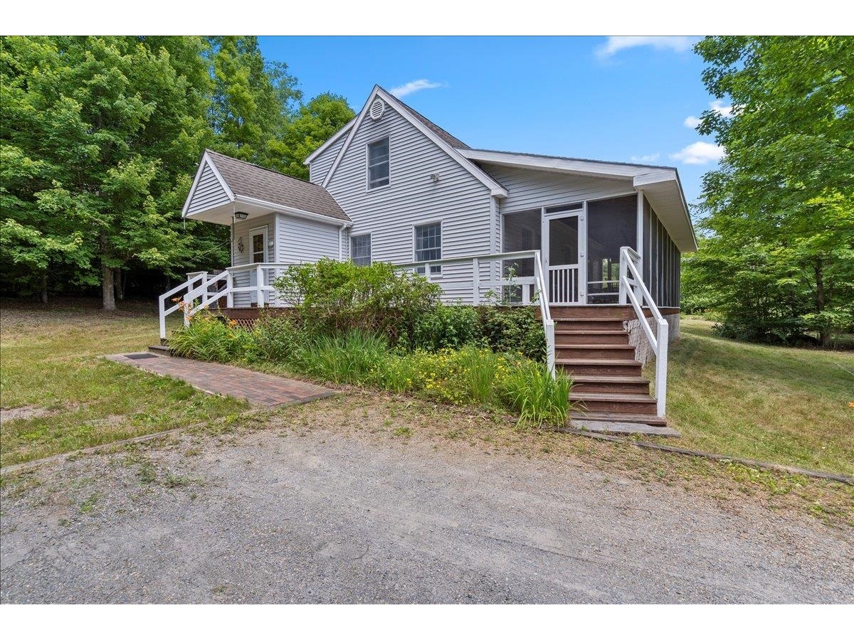 6 Barnett Road
