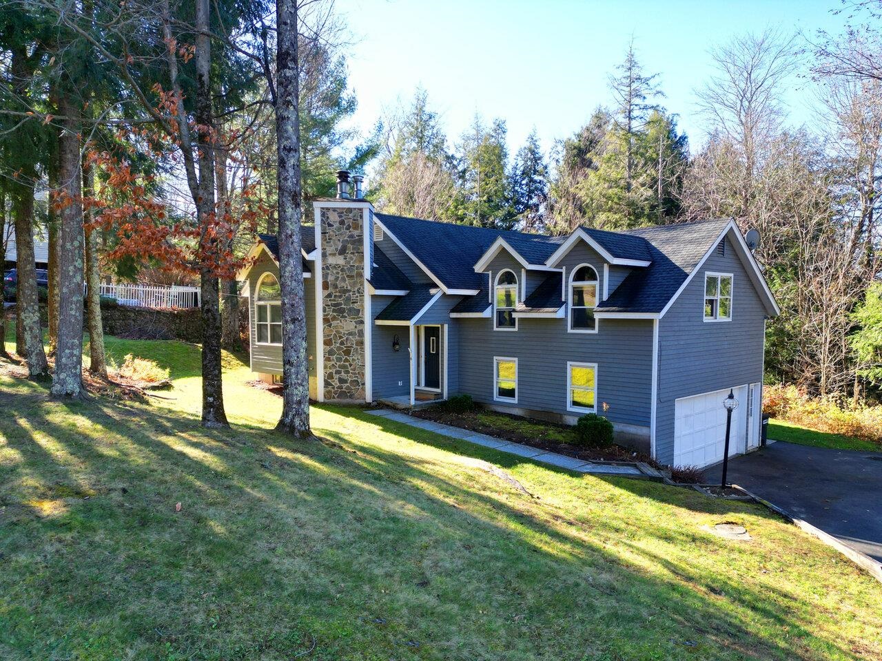 6 Beechwood Lane