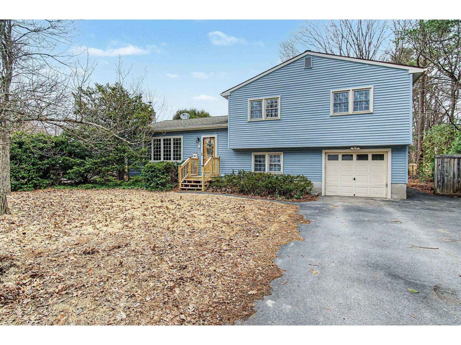6 Clover Street