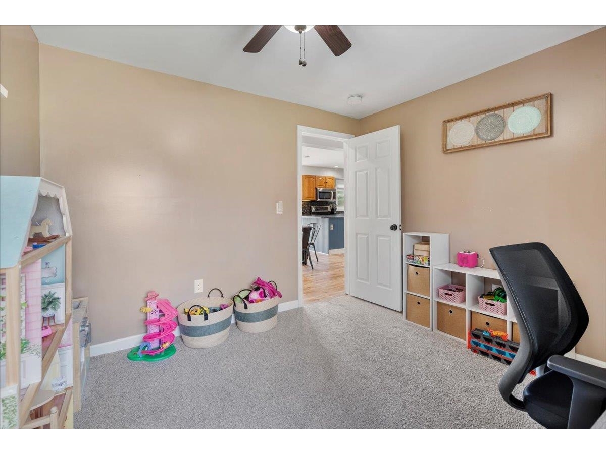 6 Cooper Road