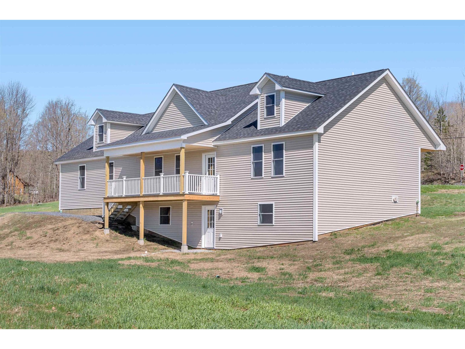 6 Countryside Drive