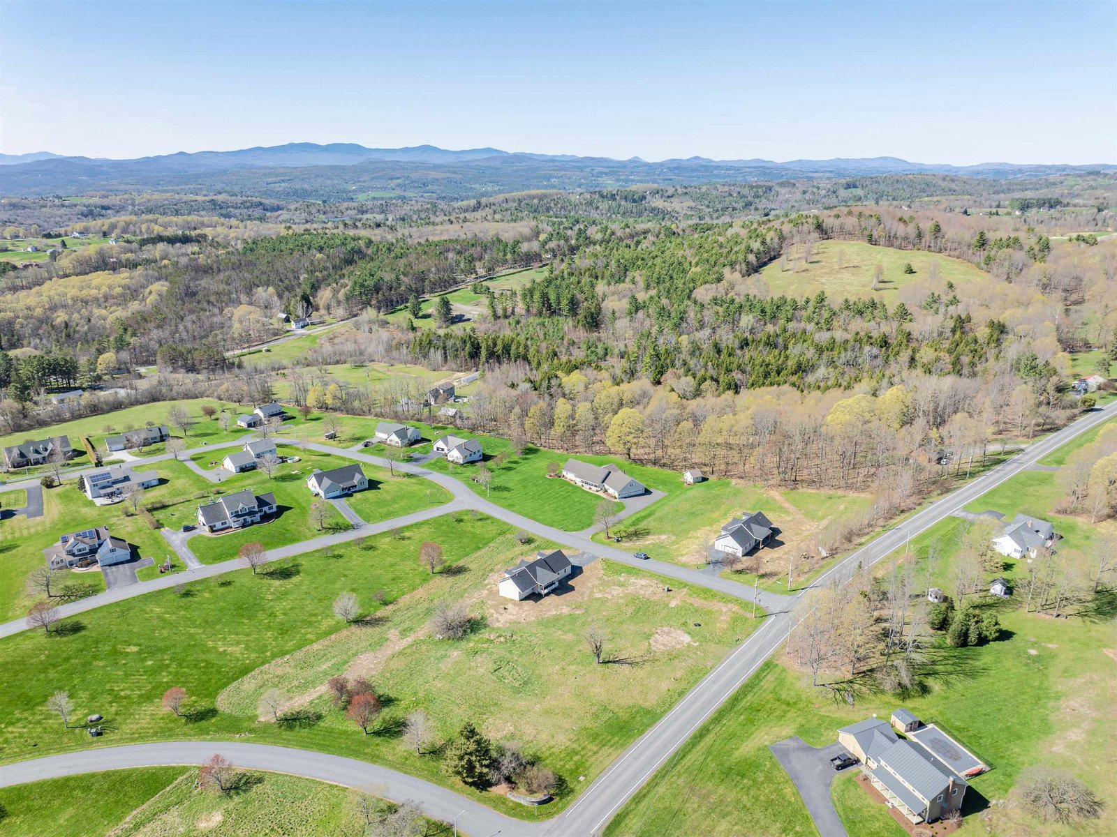6 Countryside Drive
