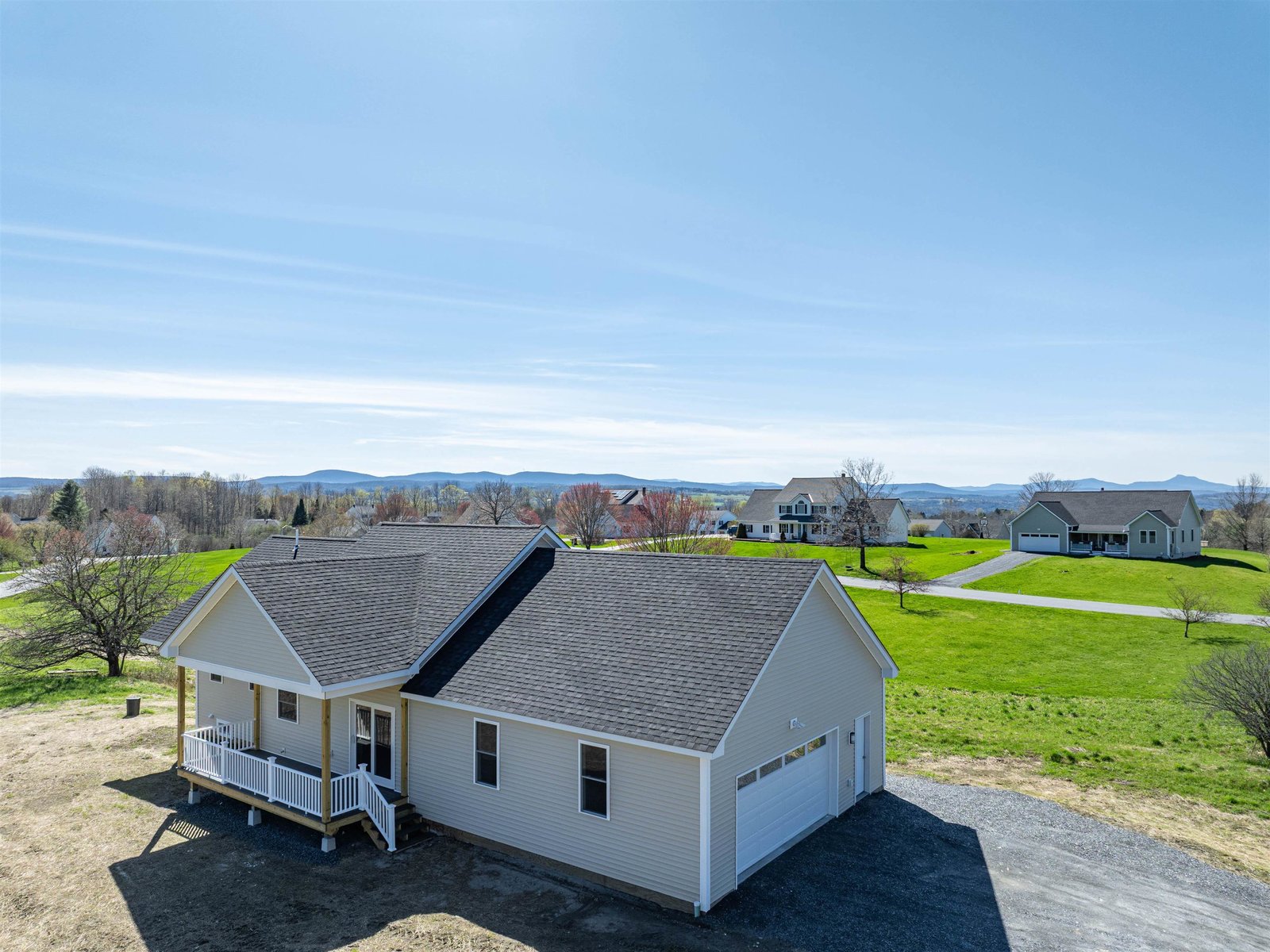 6 Countryside Drive