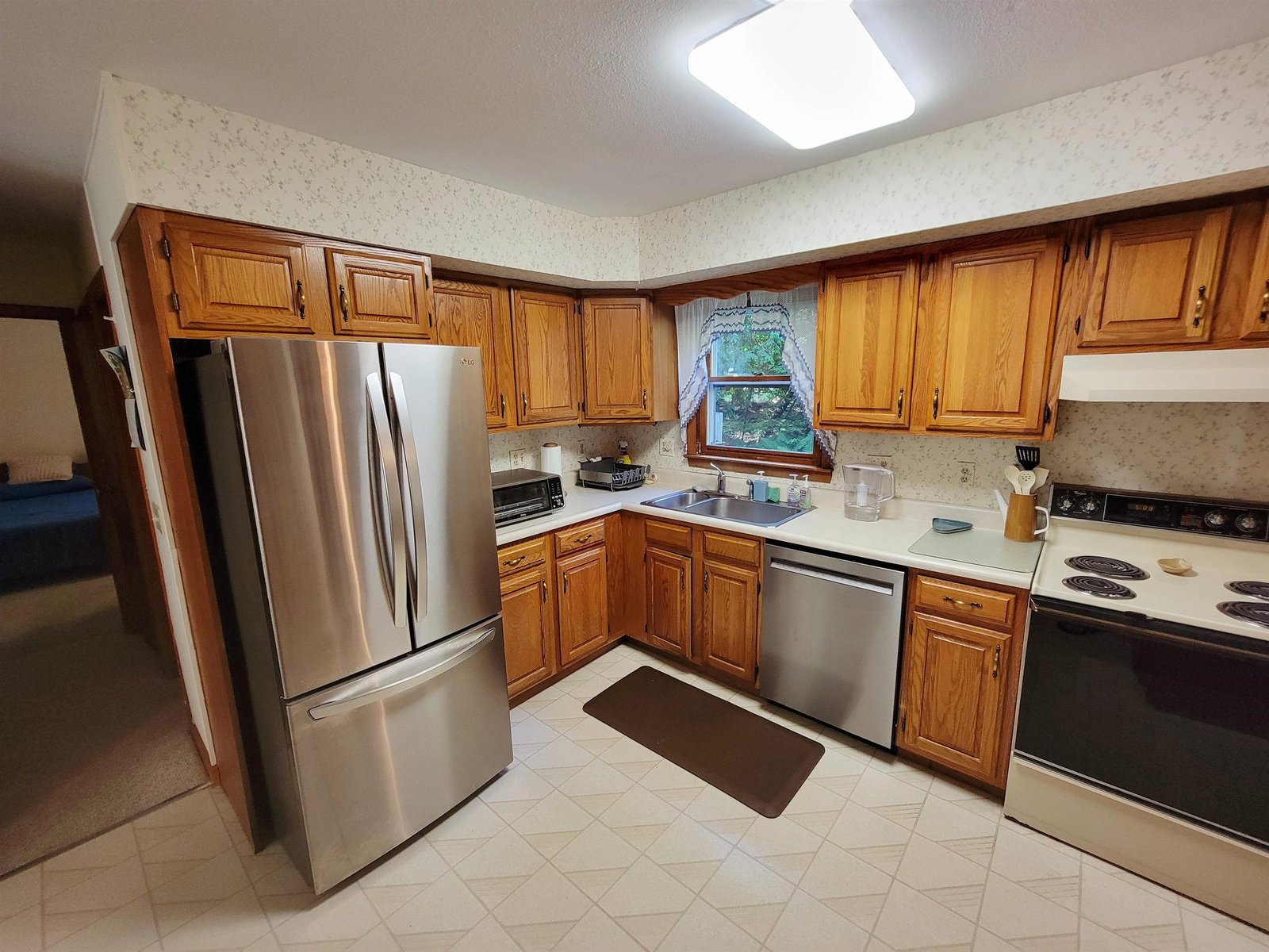 6 Cypress Lane